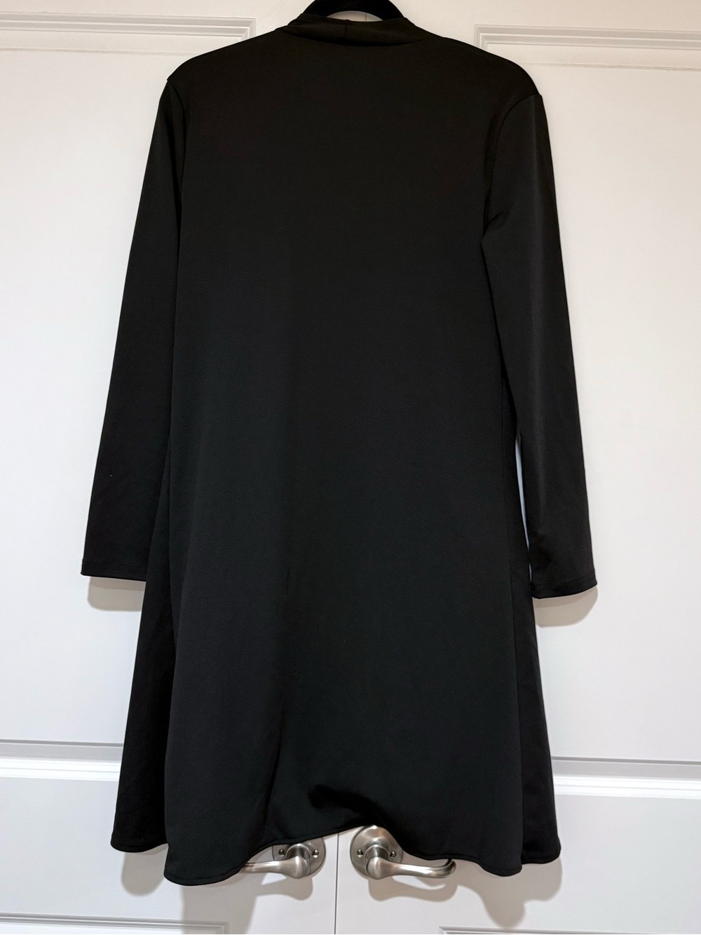 Black Open Front Draped Cardigan With Pockets - Picture 4 of 4
